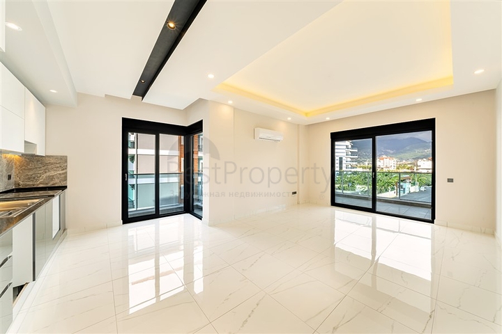 مجمع فاخر في اوبا - شقة 3 غرف وصالة - اوبا / الانيا 