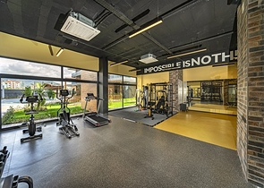 مجمع فاخر في اوبا - شقة 3 غرف وصالة - اوبا / الانيا 