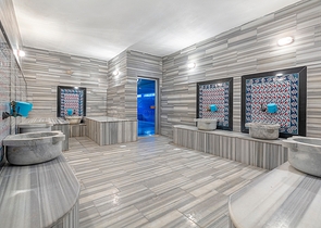 شقة غرفتين وصالة مفروشة - ضمن مجمع سكني -في محمودلار/ الانيا 