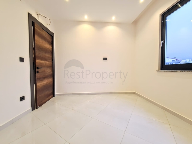 مجمع  فاخر -شقة غرفة وصالة - في محمودلار / الانيا 