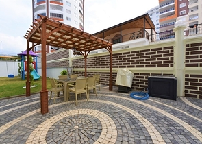 مجمع جديد - شقة غرفة وصالة مفروشة - في محمودلار / الانيا 