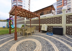 شقة غرفة وصالة مفروشة - مجمع حديث -في محمودلار / الانيا