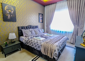 شقة غرفة وصالة مفروشة - مجمع حديث -في محمودلار / الانيا