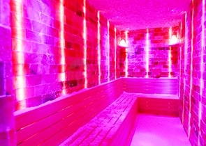 مجمع بخدمات 5 نجوم - شقة غرفتين  وصالة مفروشة - في محمودلار/ الانيا