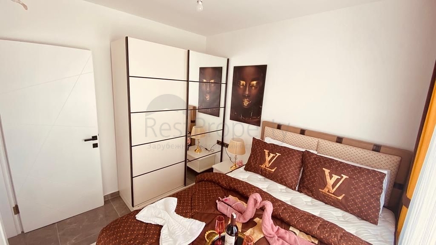 شقق للبيع في كاستل - غرفة وصالة مفروشة -في كاستل / الانيا 