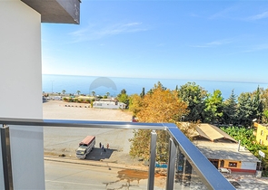 شقق اطلالة على البحر في الانيا - تصميم غرفة وصالة مفروشة - في كارجيجاك / الانيا 