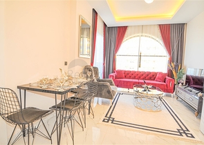 شقق اطلالة على البحر في الانيا - تصميم غرفة وصالة مفروشة - في كارجيجاك / الانيا 