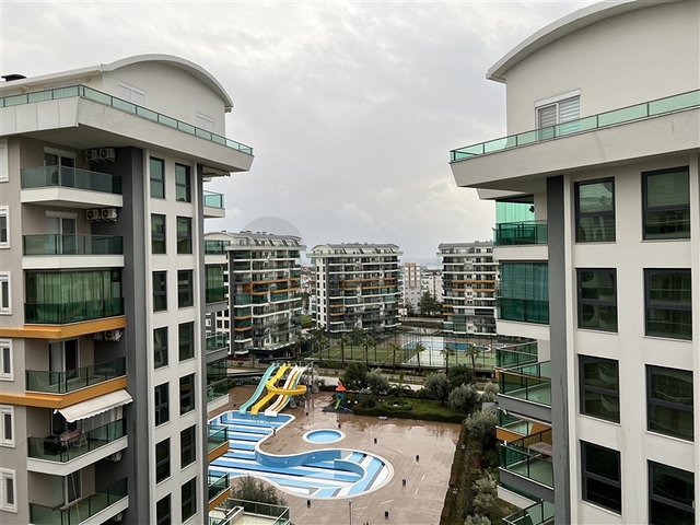 اطلالة بحر -شقة 2 غرفة وصالة مفروشة - ضمن مجمع يضم خدمات 5 نجوم - في افسلار / الانيا 