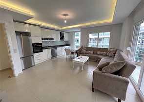 اطلالة بحر -شقة 2 غرفة وصالة مفروشة - ضمن مجمع يضم خدمات 5 نجوم - في افسلار / الانيا 