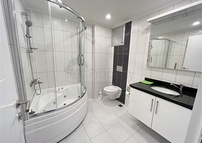 اطلالة بحر -شقة 2 غرفة وصالة مفروشة - ضمن مجمع يضم خدمات 5 نجوم - في افسلار / الانيا 