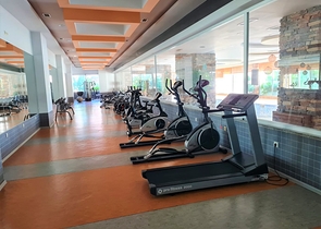 مجمع بخدمات 5 نجوم - شقة غرفة وصالة مفروشة -في منطقة جيكجلي المركزية / الانيا 