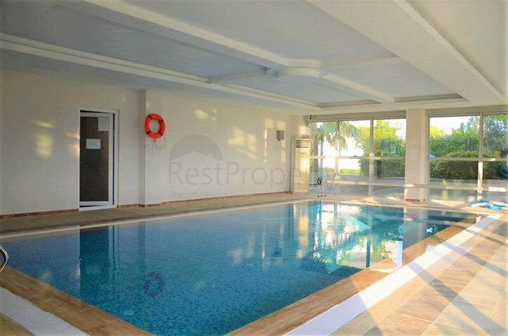 على البحر مباشرة - شقة فاخرة 3 غرف وصالة في توسمور / الانيا 