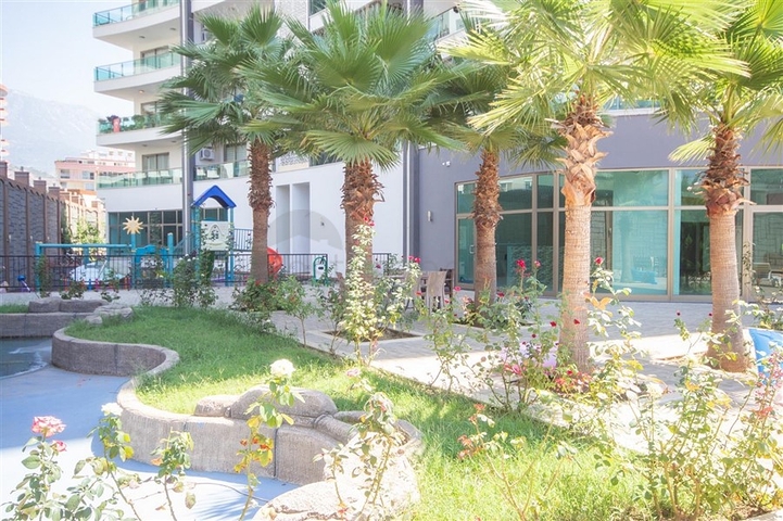 شقق للبيع في محمودلار - غرفة وصالة مفروشة ضمن مجمع حديث - الانيا 