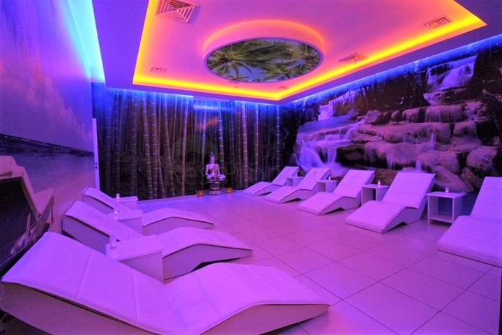 شقق للبيع في محمودلار - غرفة وصالة مفروشة ضمن مجمع حديث - الانيا 