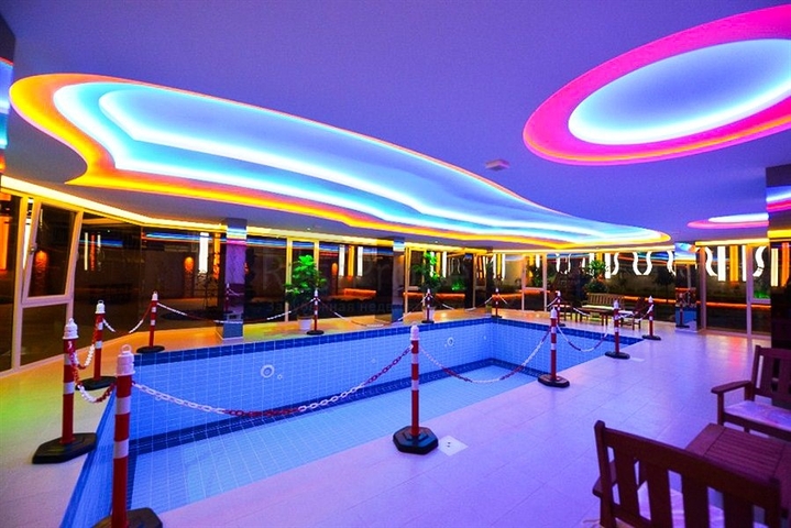 مجمع فاخر - شقة غرفتين وصالة انيقة - في محمودلار / الانيا 