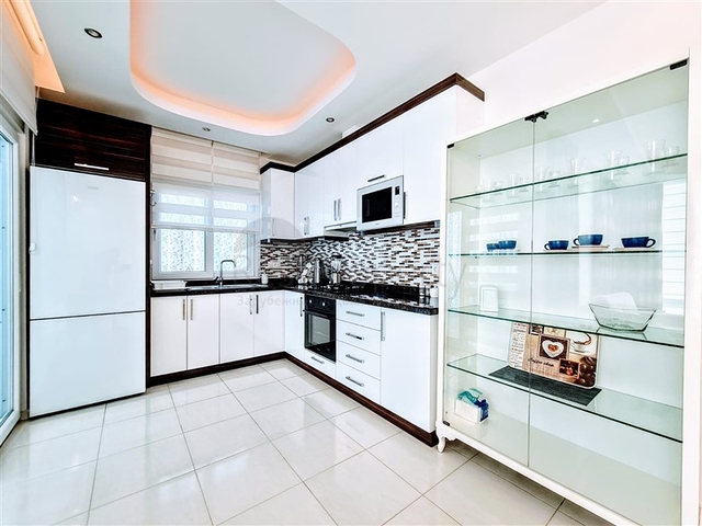 مجمع فاخر - شقة غرفتين وصالة انيقة - في محمودلار / الانيا 