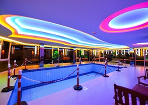 مجمع فاخر - شقة غرفتين وصالة انيقة - في محمودلار / الانيا 