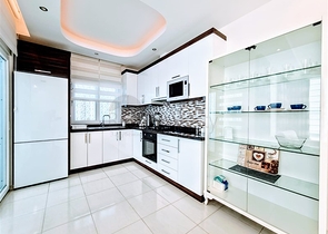 مجمع فاخر - شقة غرفتين وصالة انيقة - في محمودلار / الانيا 