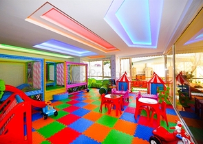 مجمع فاخر - شقة غرفتين وصالة انيقة - في محمودلار / الانيا 