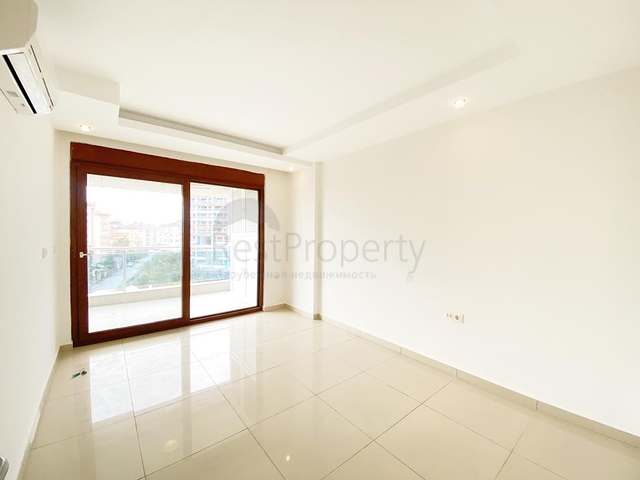 خلف مول الانيوم - شقة غرفة وصالة مفروشة - مجمع فاخر - في جيكجلي / الانيا 