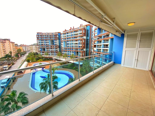 خلف مول الانيوم - شقة غرفة وصالة مفروشة - مجمع فاخر - في جيكجلي / الانيا 