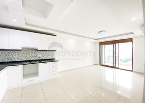 خلف مول الانيوم - شقة غرفة وصالة مفروشة - مجمع فاخر - في جيكجلي / الانيا 