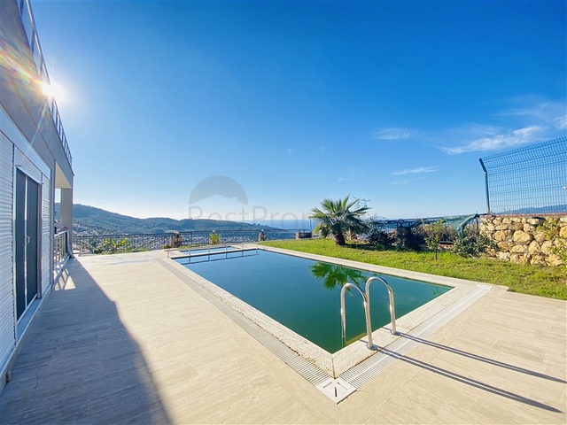 اطلالة بحر -فيلا خاصة مع مسبح وحديقة - في كارجيجاك / الانيا 