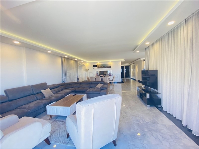 اطلالة بحر -فيلا خاصة مع مسبح وحديقة - في كارجيجاك / الانيا 