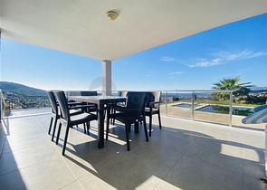 اطلالة بحر -فيلا خاصة مع مسبح وحديقة - في كارجيجاك / الانيا 