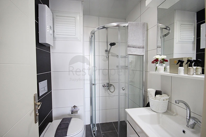 اطلالة بحر - دوبلكس 3 غرف وصالة مفروشة -في محمودلار / الانيا 