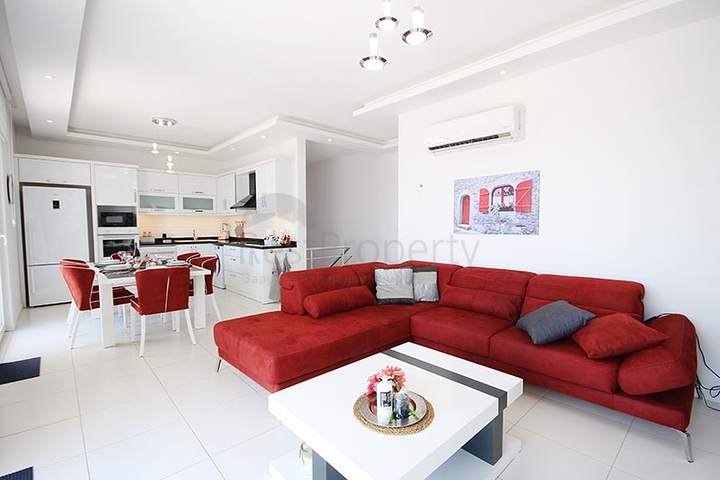 اطلالة بحر - دوبلكس 3 غرف وصالة مفروشة -في محمودلار / الانيا 