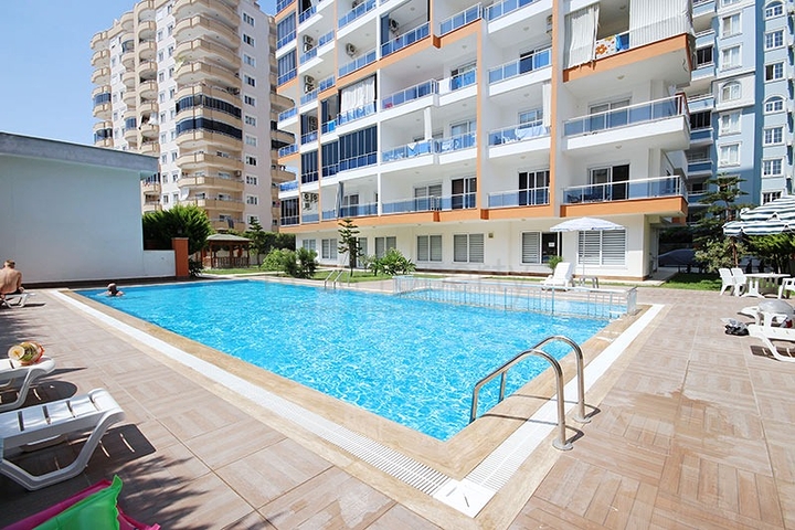 اطلالة بحر - دوبلكس 3 غرف وصالة مفروشة -في محمودلار / الانيا 