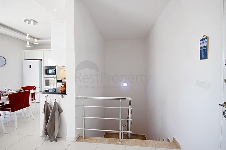 اطلالة بحر - دوبلكس 3 غرف وصالة مفروشة -في محمودلار / الانيا 