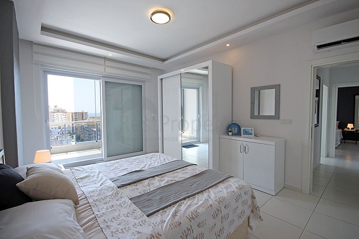 اطلالة بحر - دوبلكس 3 غرف وصالة مفروشة -في محمودلار / الانيا 