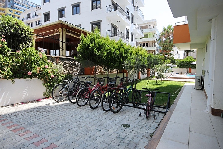 اطلالة بحر - دوبلكس 3 غرف وصالة مفروشة -في محمودلار / الانيا 