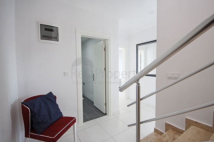 اطلالة بحر - دوبلكس 3 غرف وصالة مفروشة -في محمودلار / الانيا 