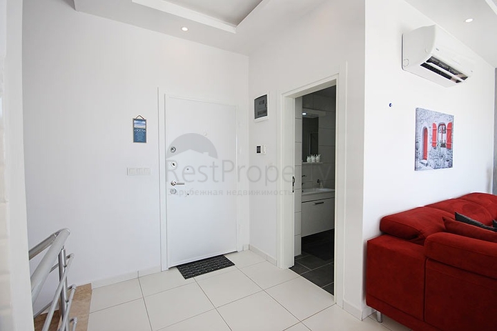 اطلالة بحر - دوبلكس 3 غرف وصالة مفروشة -في محمودلار / الانيا 