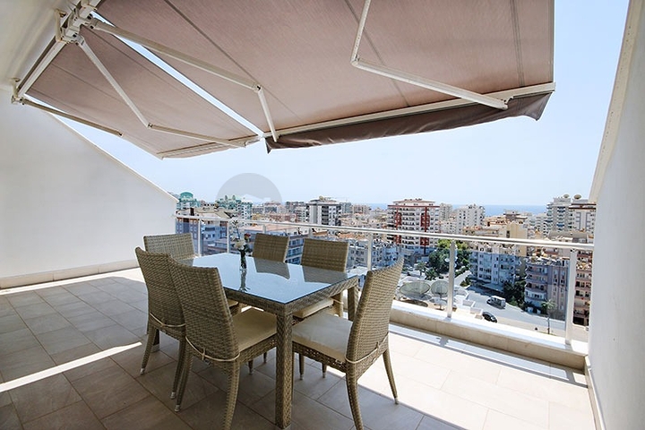 اطلالة بحر - دوبلكس 3 غرف وصالة مفروشة -في محمودلار / الانيا 