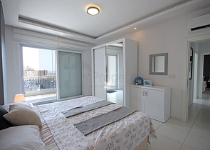 اطلالة بحر - دوبلكس 3 غرف وصالة مفروشة -في محمودلار / الانيا 