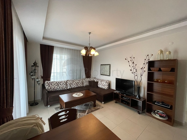 بالكون واسع -شقة غرفة وصالة مفروشة -ضمن مجمع سكني حديث -في افسلار / الانيا 