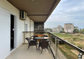 بالكون واسع -شقة غرفة وصالة مفروشة -ضمن مجمع سكني حديث -في افسلار / الانيا 