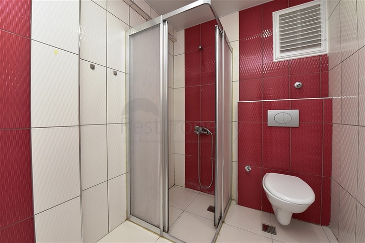 ضمن مجمع فاخر - شقة غرفتين وصالة -مطبخ منفصل - في توسمور / الانيا 