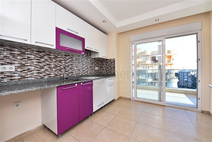 ضمن مجمع فاخر - شقة غرفتين وصالة -مطبخ منفصل - في توسمور / الانيا 