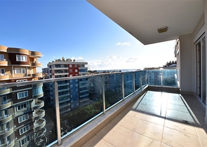 ضمن مجمع فاخر - شقة غرفتين وصالة -مطبخ منفصل - في توسمور / الانيا 