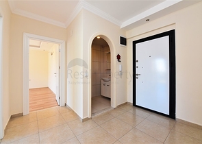 ضمن مجمع فاخر - شقة غرفتين وصالة -مطبخ منفصل - في توسمور / الانيا 