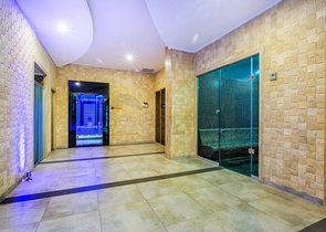 ضمن مجمع فاخر - شقة غرفتين وصالة -مطبخ منفصل - في توسمور / الانيا 