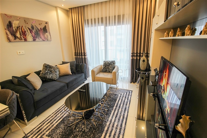 شقة غرفة وصالة ضمن مجمع حديث في اوبا / الانيا 