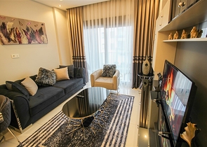 شقة غرفة وصالة ضمن مجمع حديث في اوبا / الانيا 