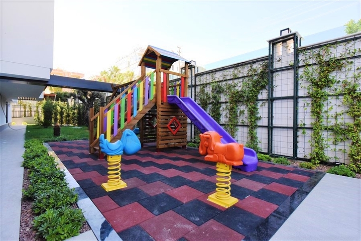 جانب شاطئ كليوباترا - شقة غرفتين وصالة - مجمع فاخر - مركز مدينة الانيا 