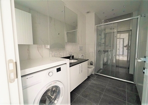 جانب شاطئ كليوباترا - شقة غرفتين وصالة - مجمع فاخر - مركز مدينة الانيا 